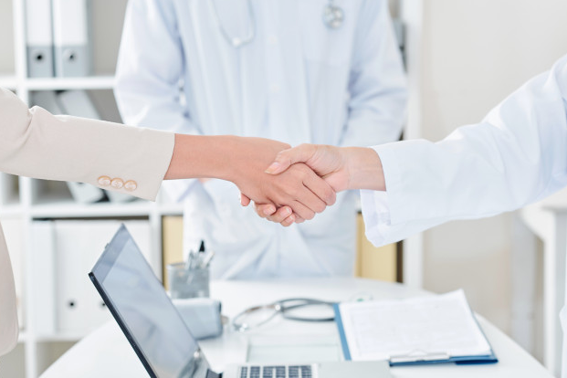 Curso Básico sobre la Ley de Deberes y Derechos de los Pacientes y Prestadores de Servicios de Salud